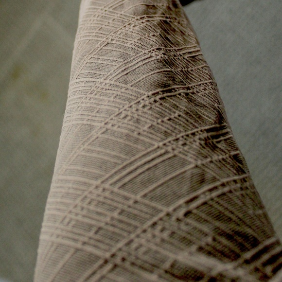 Tights in brown cross-hatched pattern - Picture 1 of 4